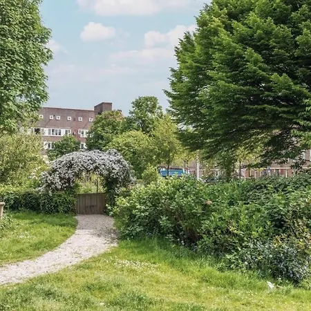 Exceptional Bright Double-floor House Bed & Breakfast Amsterdam