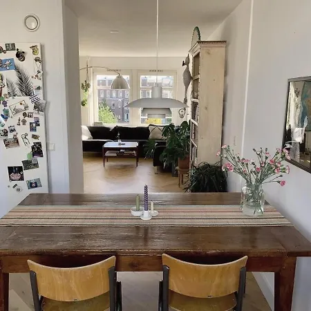 Exceptional Bright Double-floor House לינה וארוחת בוקר *