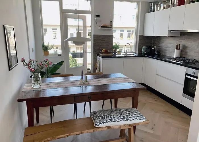 Panzió Exceptional Bright Double-floor House